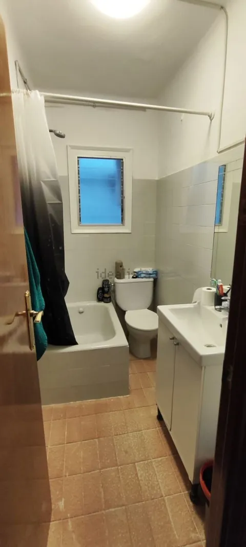 Habitació de lloguer, Barcelona (2/4)