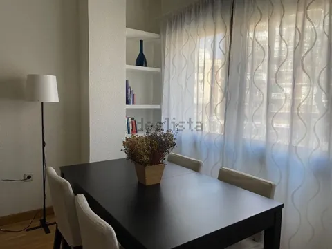 Pis de 77 m² a València