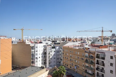 Pis de 85 m² a València