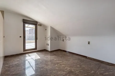 Квартира 140 м² в Granada