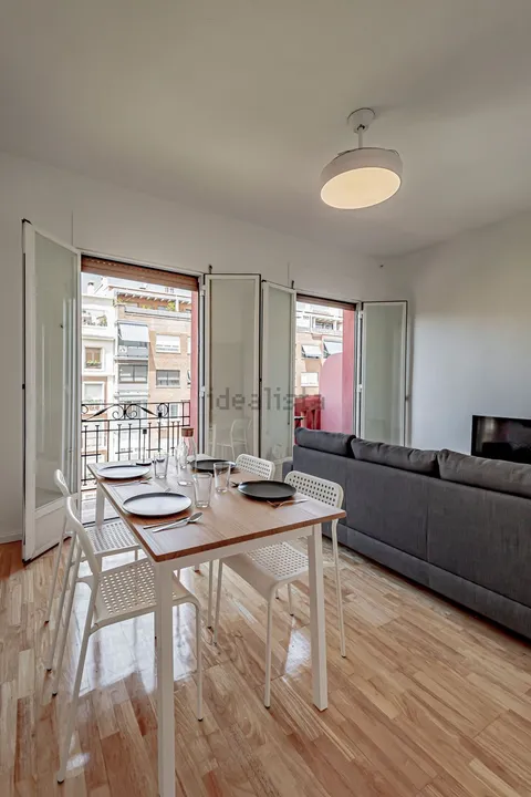 Wohnung 107 m² in Madrid