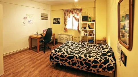 Room for rent, Madrid