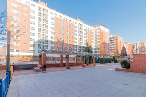 Wohnung 159 m² in Madrid