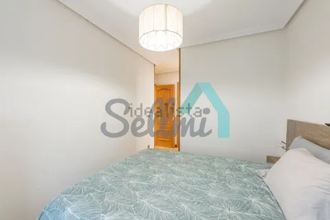 Pis de 86 m² a Oviedo