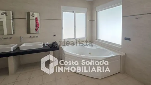 Casa de 403 m² a Altea