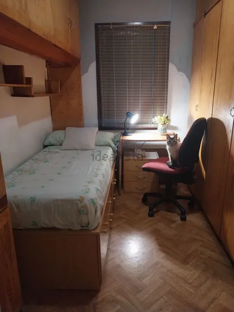 Habitació de lloguer, Barcelona (2/4)