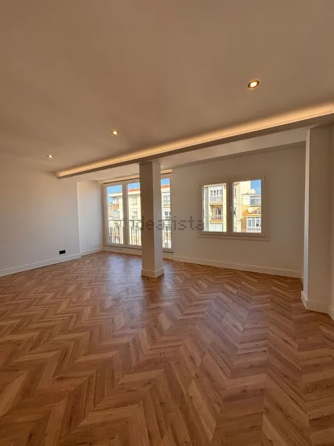 Flat 99 m² in Málaga (2/30)