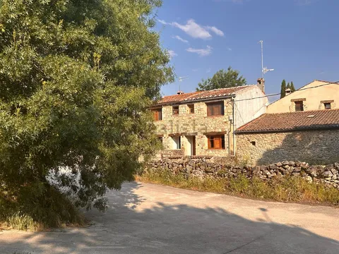 House 100 m² in Orejana (2/43)