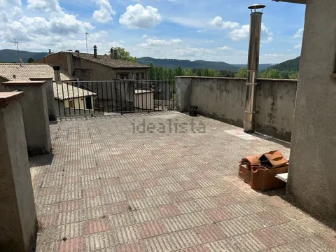 Wohnung 82 m² in Sant Boi de Lluçanès
