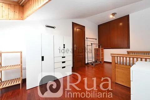 Pis de 77 m² a Oleiros