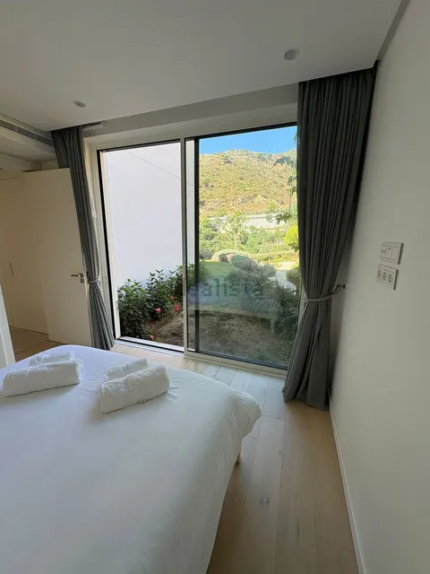 Appartement 221 m² à Ojén