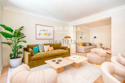 Apartamento 243 m² em Madrid