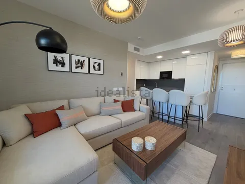 Wohnung 93 m² in Madrid
