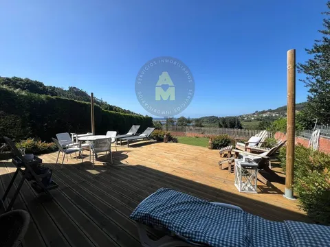 Haus 290 m² in Ferrol
