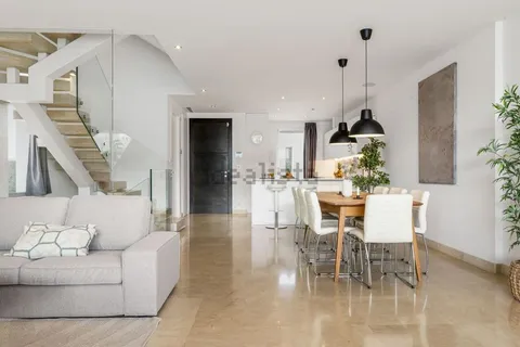 Haus 290 m² in Marbella