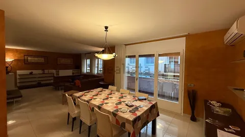 Habitació de lloguer, Argentona