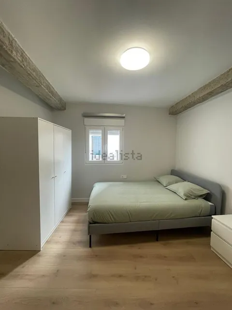 Chambre à louer, Torrent