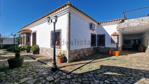 Casa de 227 m² a Higuera de Vargas