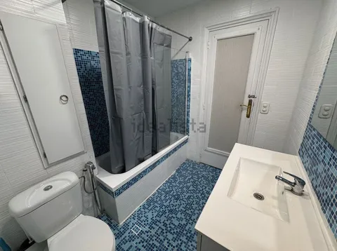 Chambre à louer, Valence