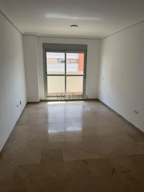 Flat 109 m² in Seville