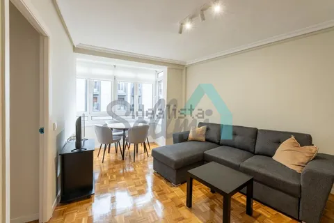 Piso de 64 m² en Oviedo