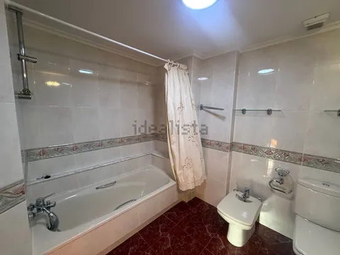 Pis de 200 m² a Tomiño