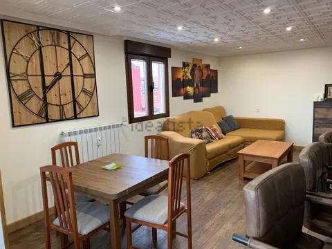 Pis de 95 m² a Lleó