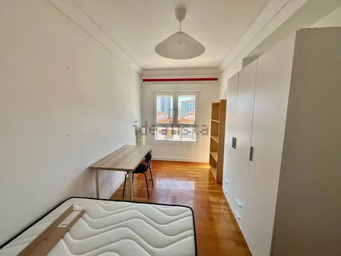 Habitació de lloguer, Barañáin / Barañain