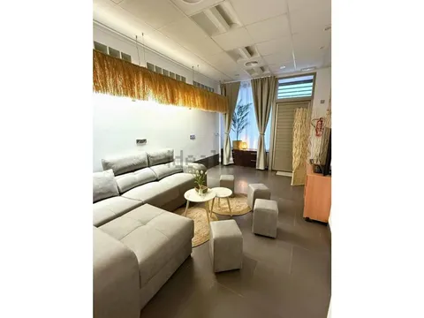 Pis de 80 m² a Ador