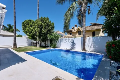 Casa de 417 m² a Marbella