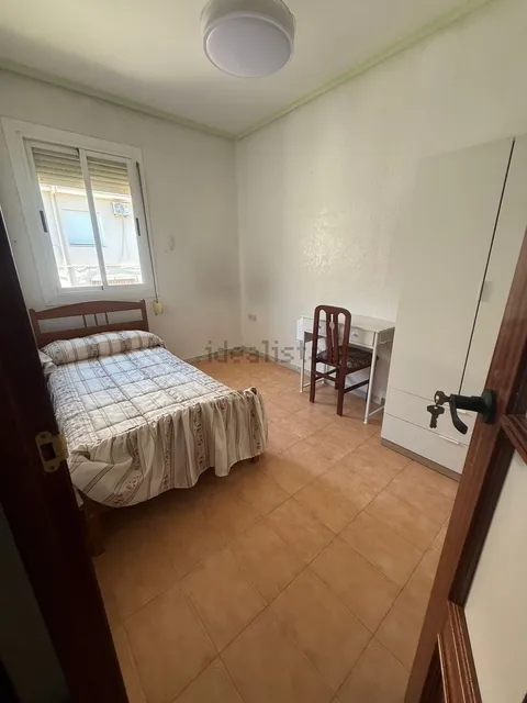 Habitación en alquiler, Baza