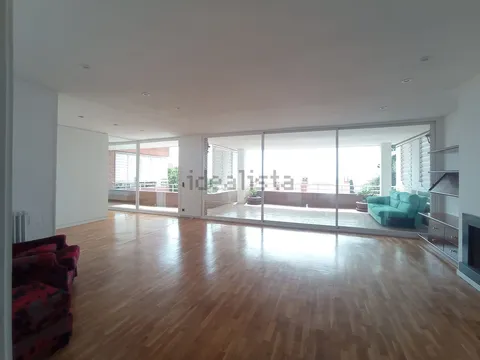 Pis de 159 m² a Esplugues de Llobregat