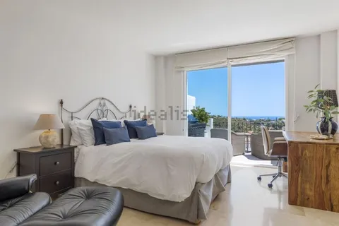 Pis de 326 m² a Benahavís