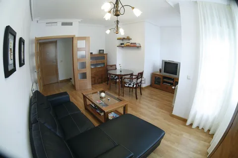 Piso de 85 m² en Cáceres (2/14)