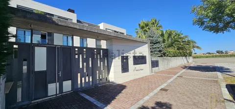 Flat 77 m² in Santander