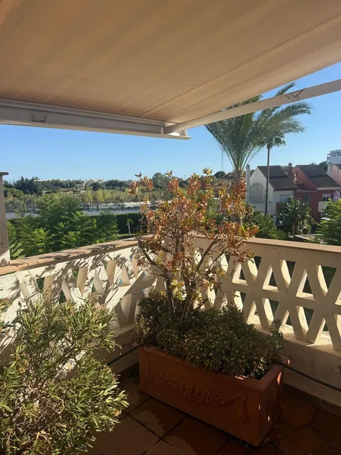Casa de 200 m² a Estepona