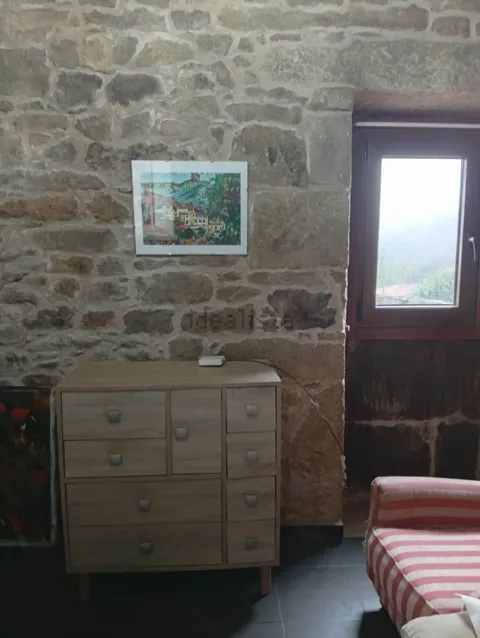 House 150 m² in Cerdedo Cotobade