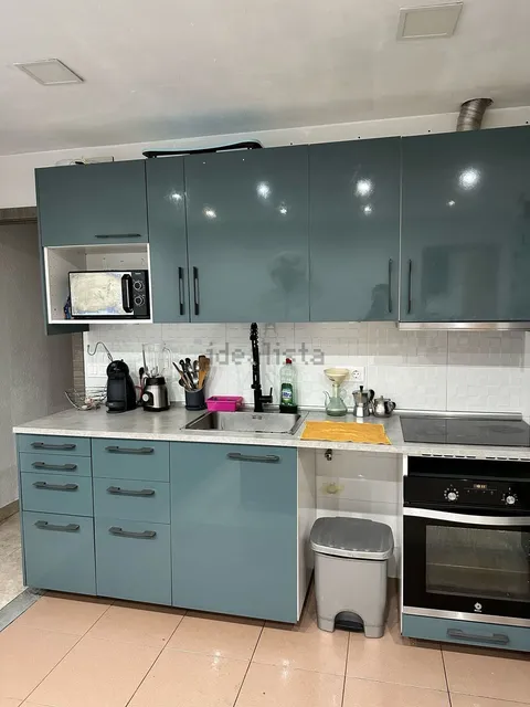 Stanza in affitto, l'Hospitalet de Llobregat (2/6)