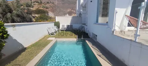 Maison 207 m² à Nerja
