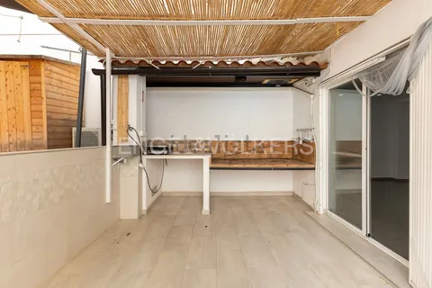 Pis de 77 m² a València