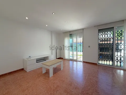 Casa de 105 m² a Nàquera