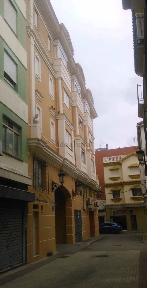 Piso de 100 m² en La Línea de la Concepción (2/14)