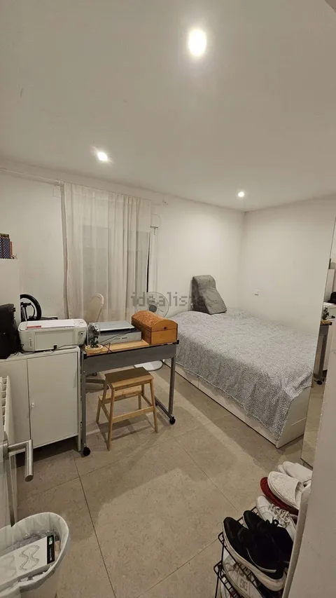 Room for rent, Madrid