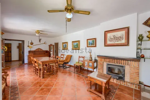 Casa de 188 m² a Carmona