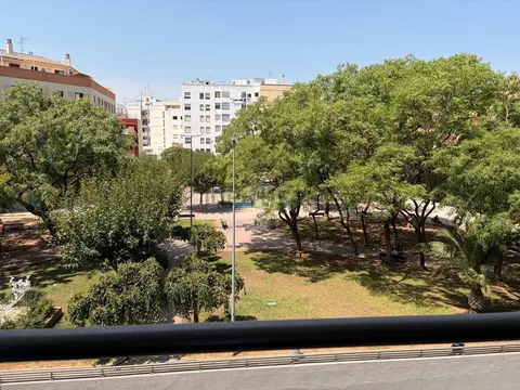Pis de 120 m² a Castelló de la Plana