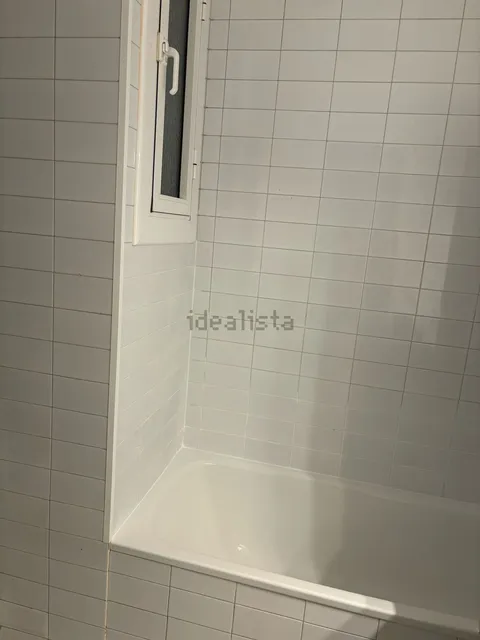 Habitació de lloguer, Barcelona (4/6)