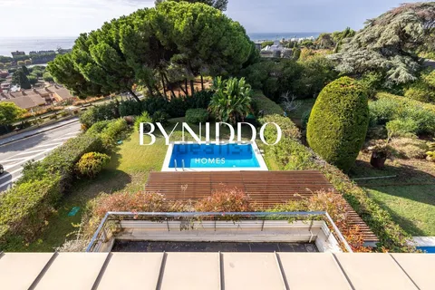 Casa de 290 m² en Sant Vicenç de Montalt (2/84)