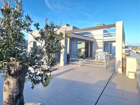 Pis de 320 m² a Estepona