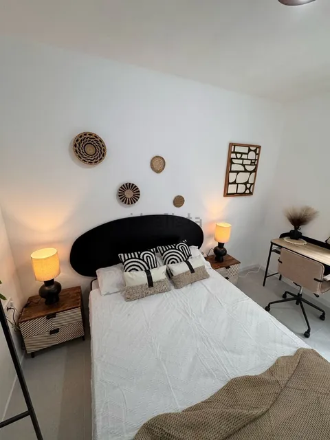 Flat 35 m² in Alacant / Alicante (2/28)