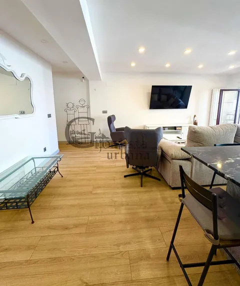 Pis de 105 m² a Gijón